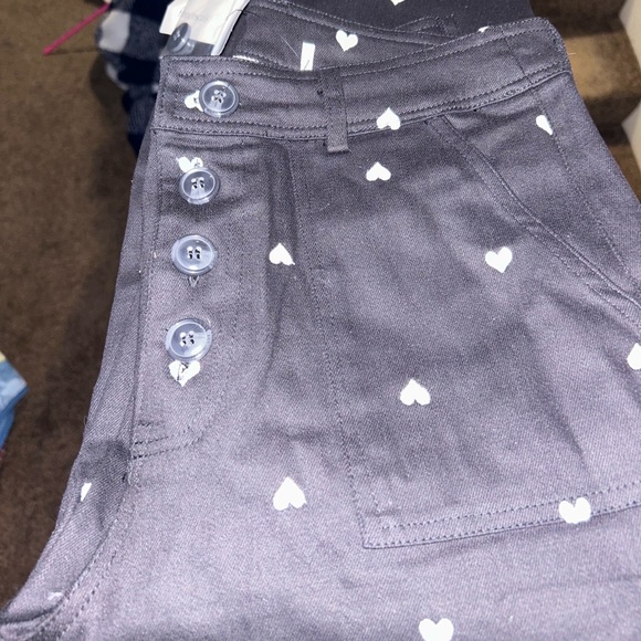 francesca's Tory Heart Embroidered Pants - Picture 4 of 4